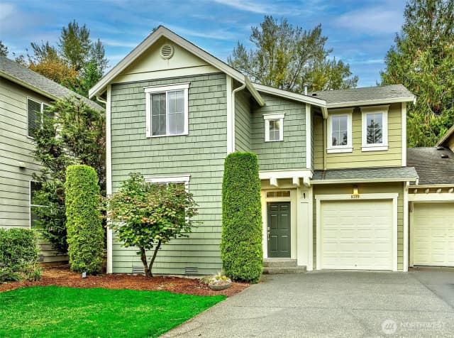 Property photo for 8319 233rd Place Ne, Redmond photo 2