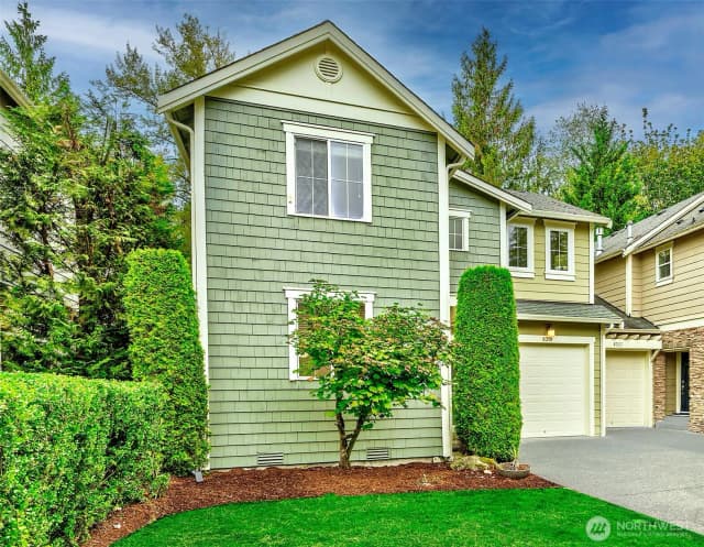 Property photo for 8319 233rd Place Ne, Redmond photo 3