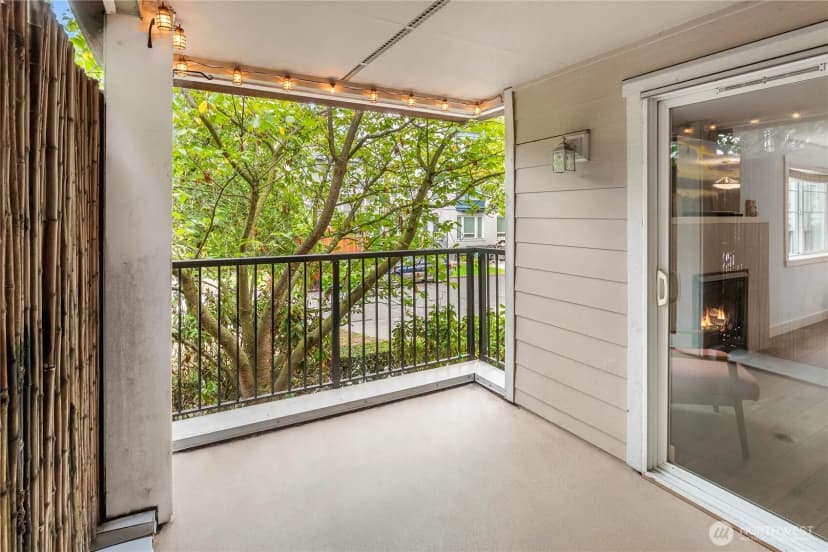 Property photo for 107 20th Avenue #209, Seattle photo 10