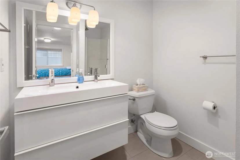 Property photo for 107 20th Avenue #209, Seattle photo 16