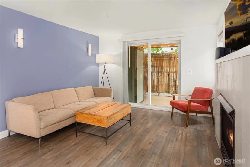 Property photo for 107 20th Avenue #209, Seattle photo 8