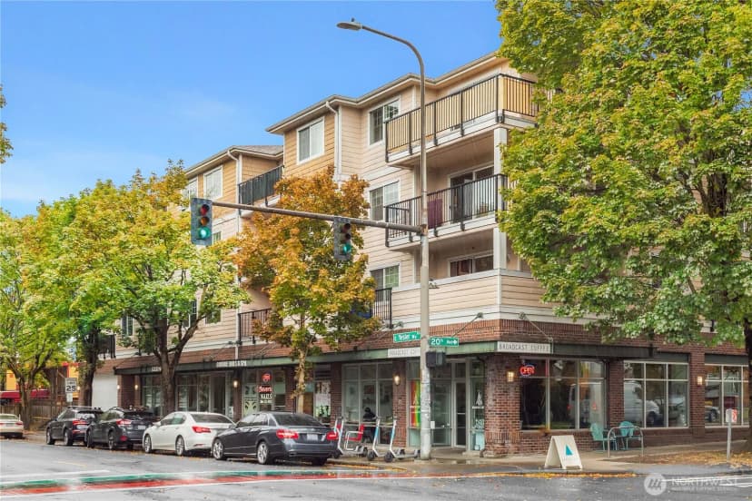 Property photo for 107 20th Avenue #209, Seattle photo 17