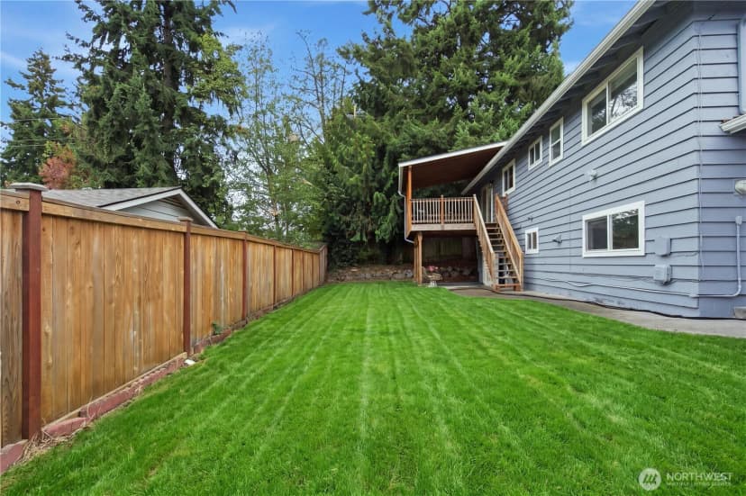 Property photo for 2406 166th Ave Ne, Bellevue photo 38