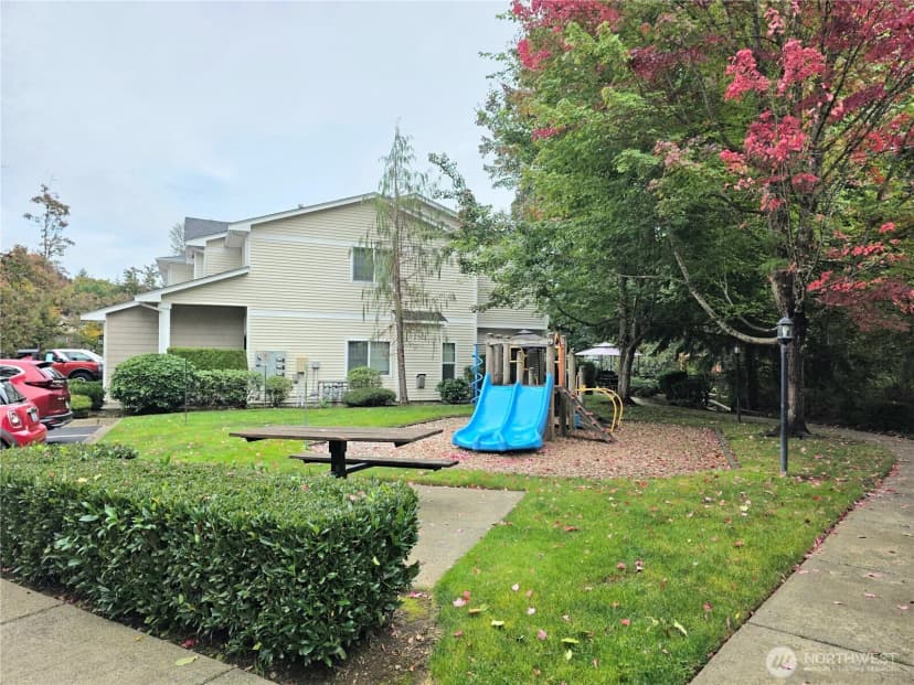 Property photo for 18866 108th Lane Se, Renton photo 31