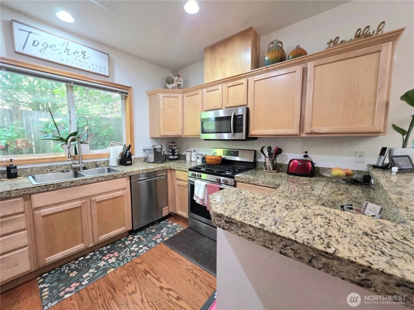 Property photo for 18866 108th Lane Se, Renton photo 10