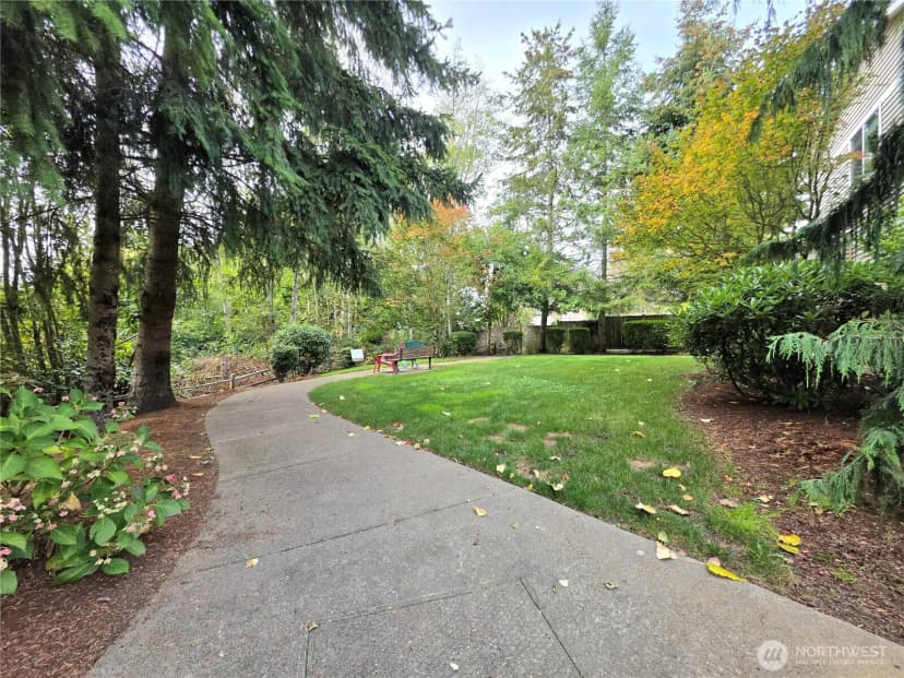 Property photo for 18866 108th Lane Se, Renton photo 30