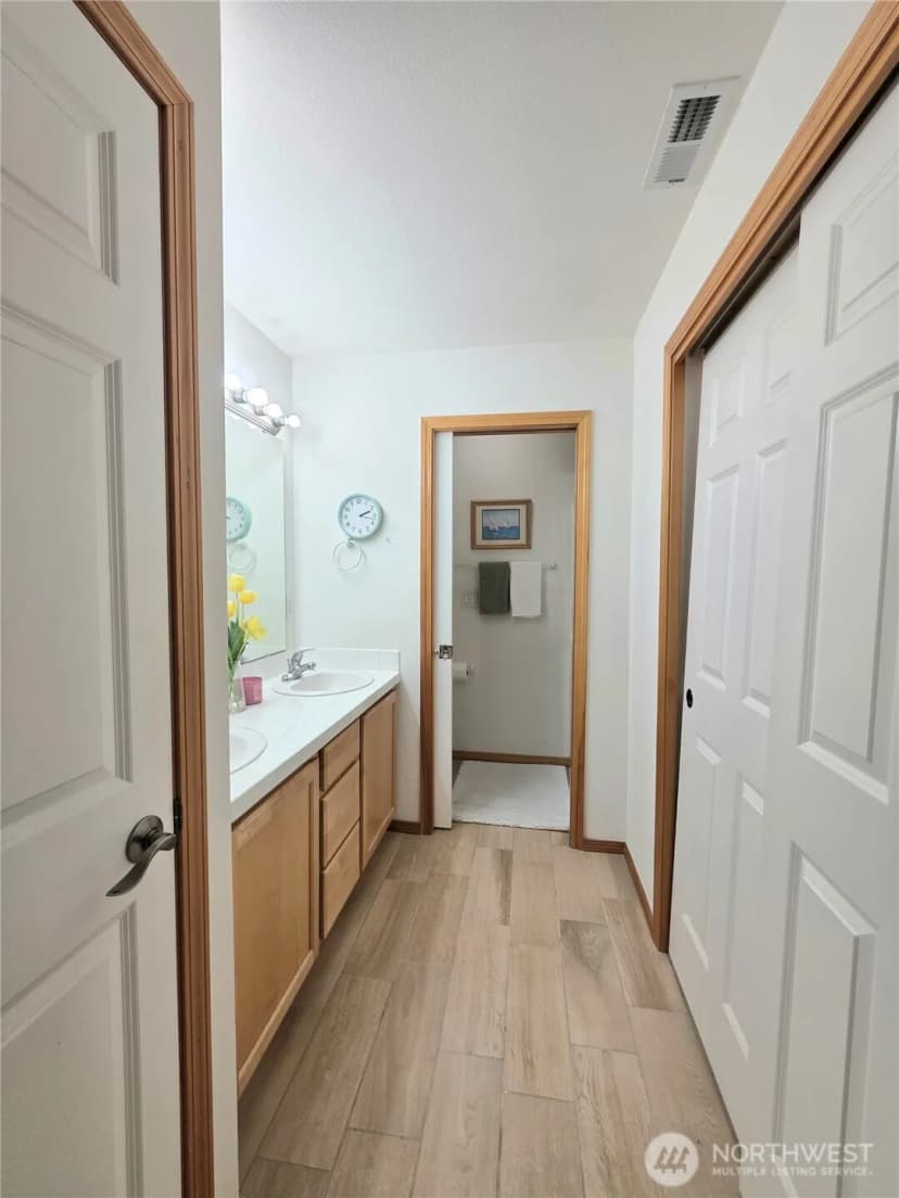 Property photo for 18866 108th Lane Se, Renton photo 19