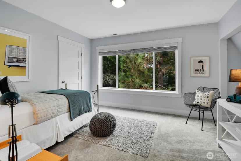 Property photo for 1812 6th Avenue W, Seattle photo 14