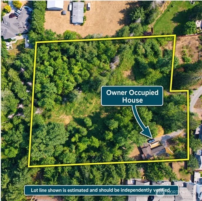 Property photo for 24624 Ne 18th Street, Redmond