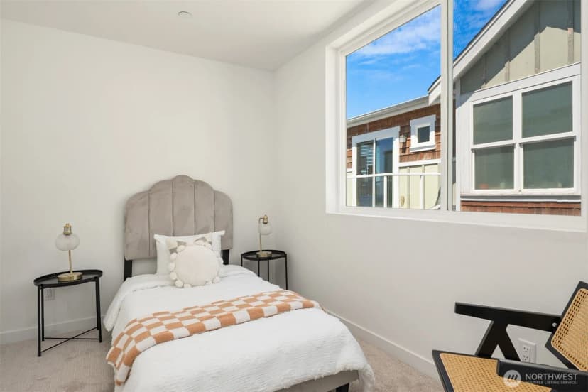 Property photo for 2538 14th Avenue W #c, Seattle photo 16