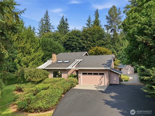 Property photo for 18202 Ne 191st Street, Woodinville photo 2