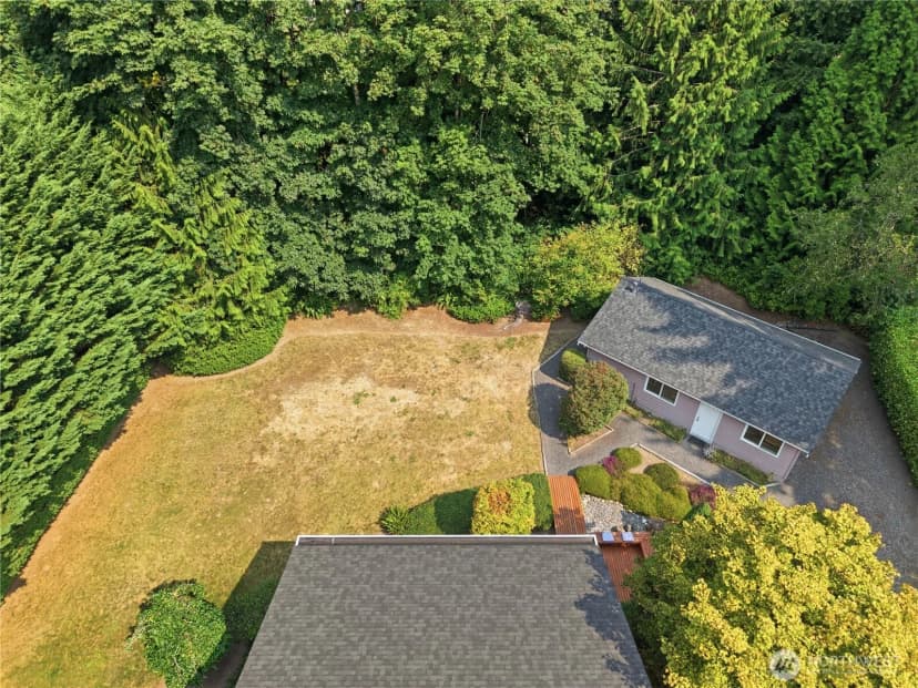 Property photo for 18202 Ne 191st Street, Woodinville photo 4