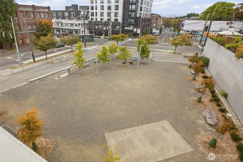 Property photo for 701 1st Avenue N #204, Seattle photo 39