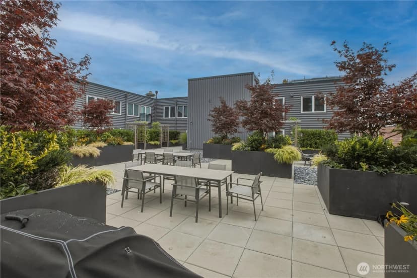 Property photo for 701 1st Avenue N #204, Seattle photo 35