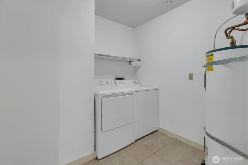Property photo for 701 1st Avenue N #204, Seattle photo 30