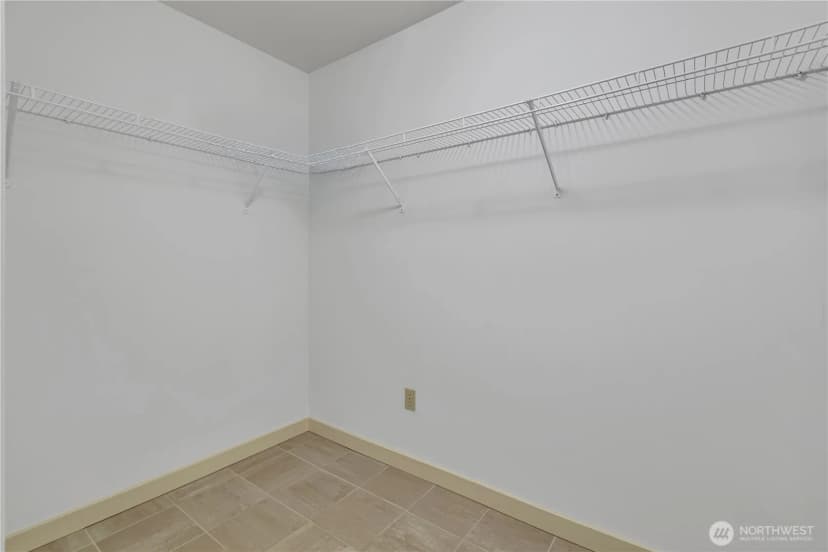 Property photo for 701 1st Avenue N #204, Seattle photo 29