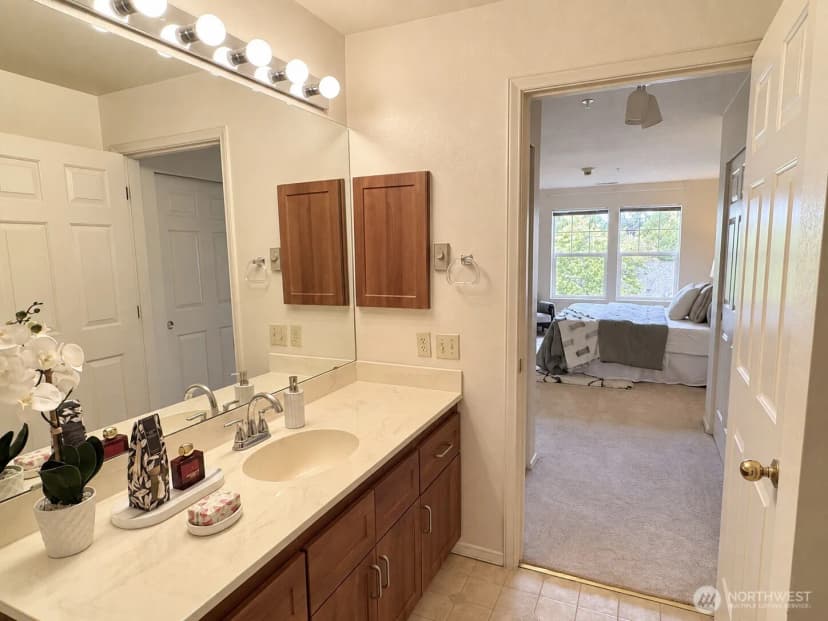 Property photo for 3935 226th Place Se #313, Issaquah photo 15