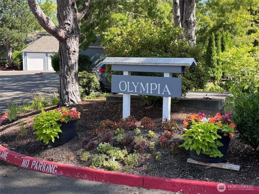 Property photo for 3935 226th Place Se #313, Issaquah photo 23