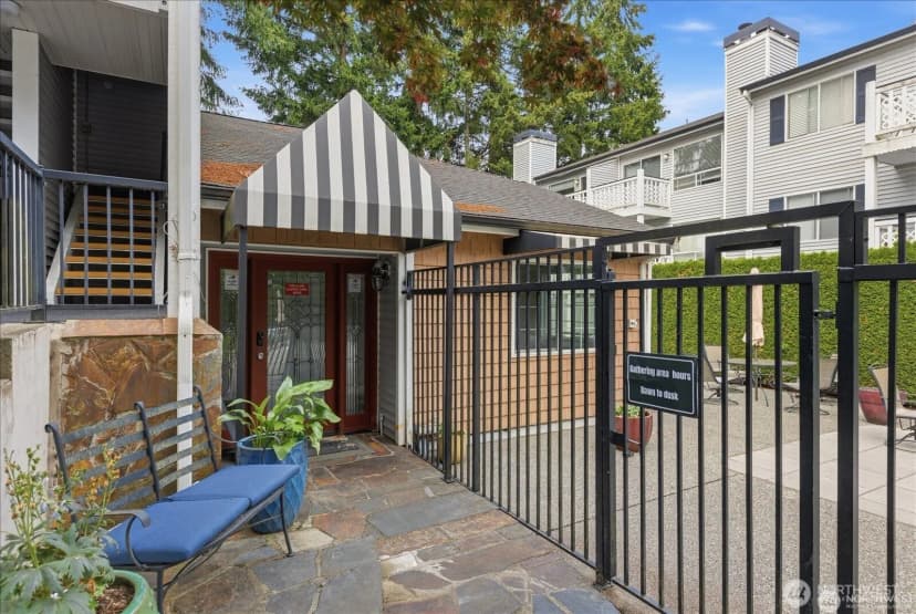 Property photo for 1011 156th Avenue Ne #207, Bellevue photo 29