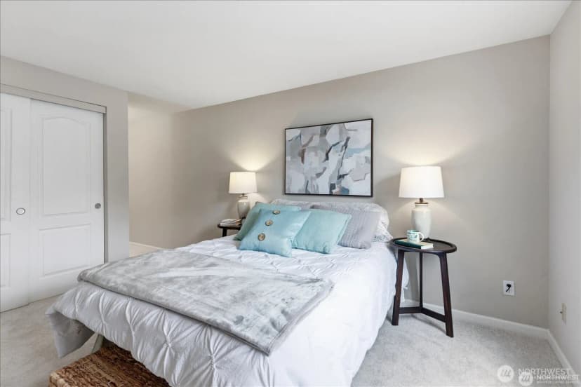Property photo for 1011 156th Avenue Ne #207, Bellevue photo 20