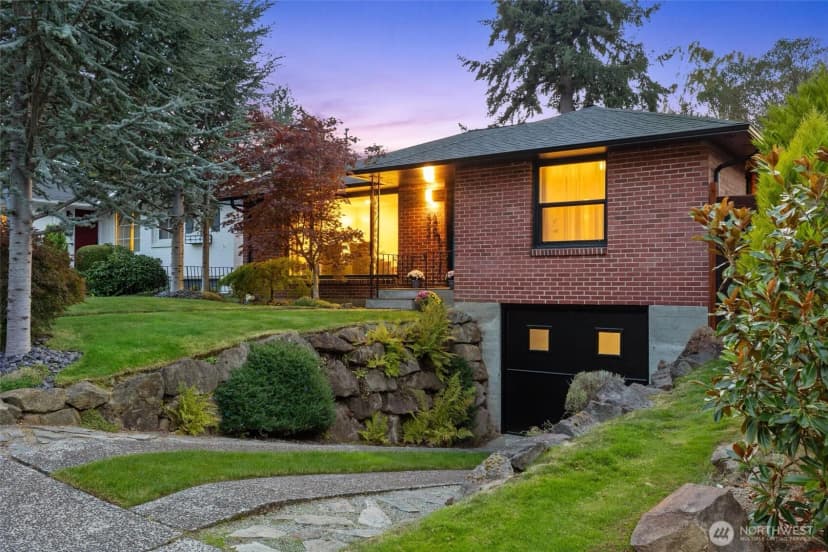 Property photo for 3429 40th Avenue W, Seattle photo 33