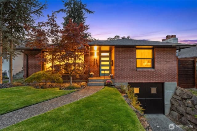 Property photo for 3429 40th Avenue W, Seattle