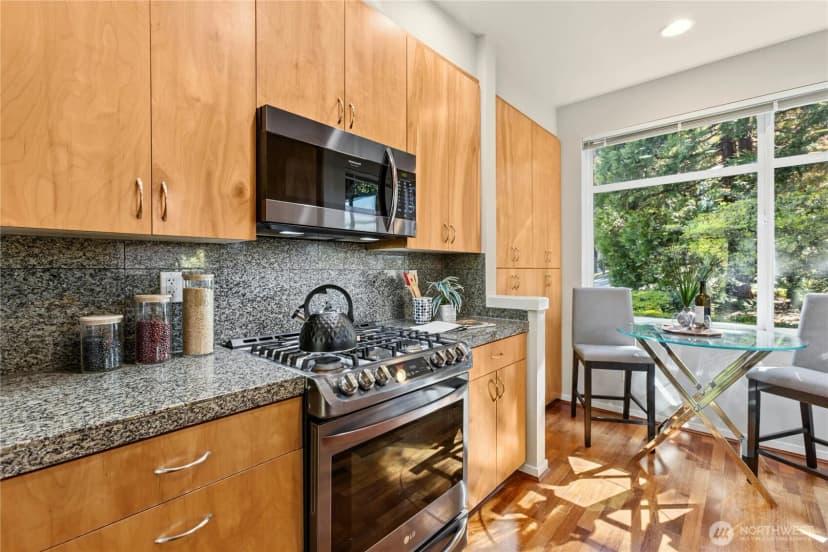 Property photo for 178 Cougar Ridge Road Nw #2301, Issaquah photo 12