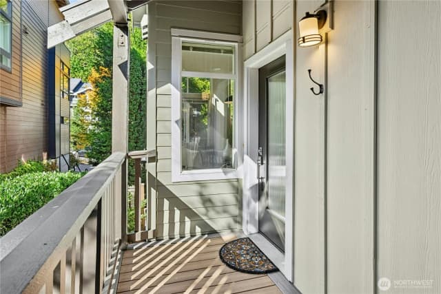Property photo for 178 Cougar Ridge Road Nw #2301, Issaquah photo 3