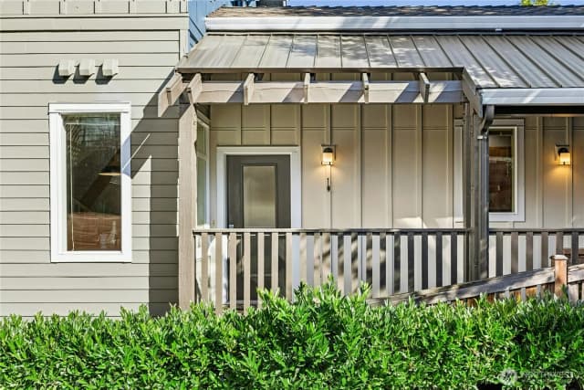 Property photo for 178 Cougar Ridge Road Nw #2301, Issaquah photo 2