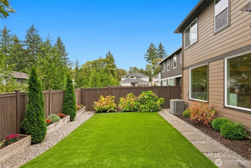 Property photo for 1765 Olympia Court Se, Renton photo 36
