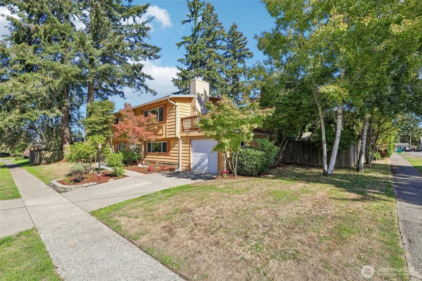 Property photo for 5508 155th Avenue Ne, Redmond photo 2