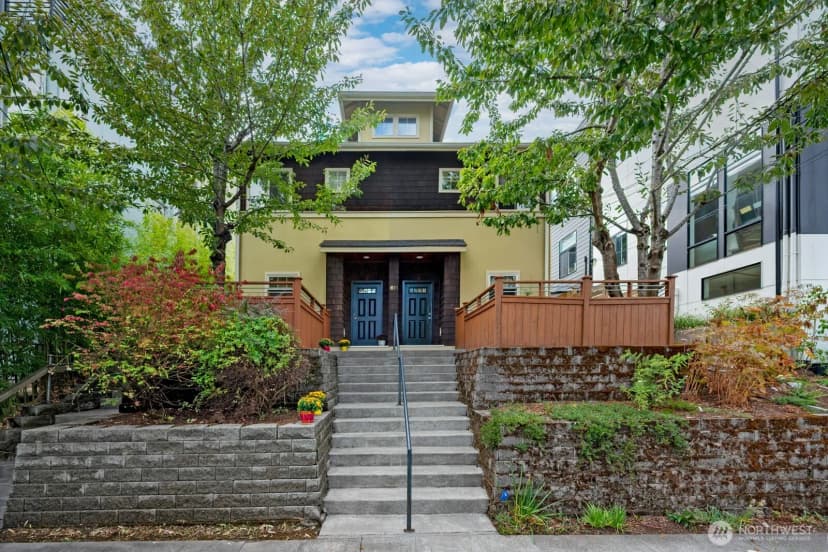 Property photo for 1835 24th Ave #b, Seattle