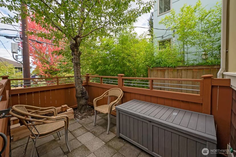 Property photo for 1835 24th Ave #b, Seattle photo 7