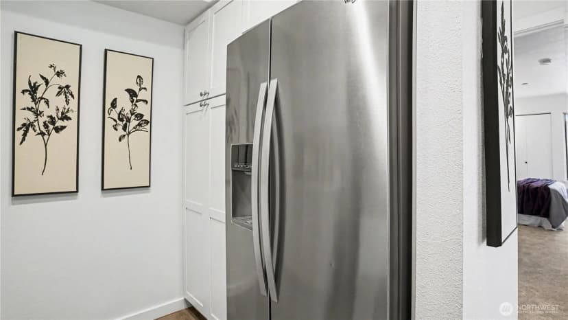 Property photo for 10101 Se 3rd Street #202, Bellevue photo 12