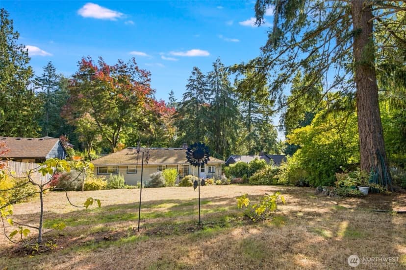 Property photo for 11735 35th Avenue Nw, Seattle photo 16