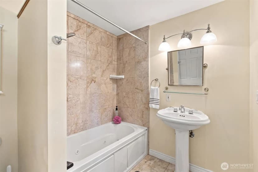 Property photo for 11735 35th Avenue Nw, Seattle photo 12
