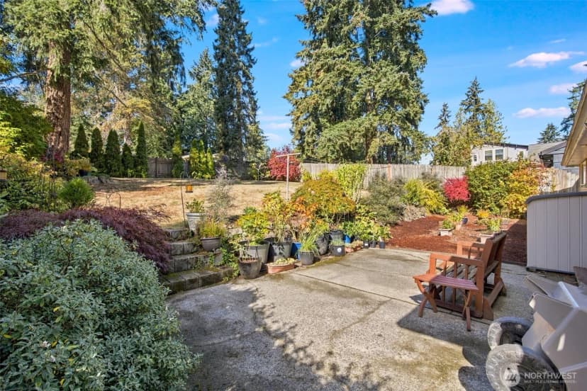 Property photo for 11735 35th Avenue Nw, Seattle photo 15