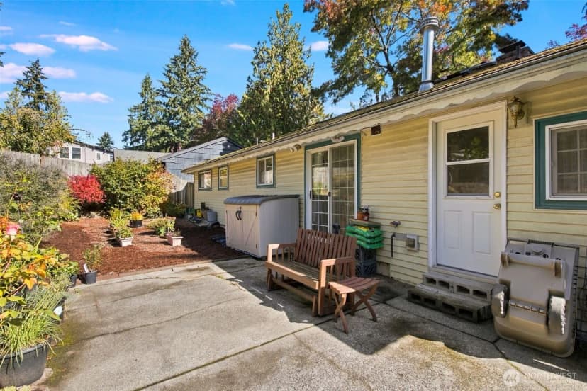 Property photo for 11735 35th Avenue Nw, Seattle photo 14