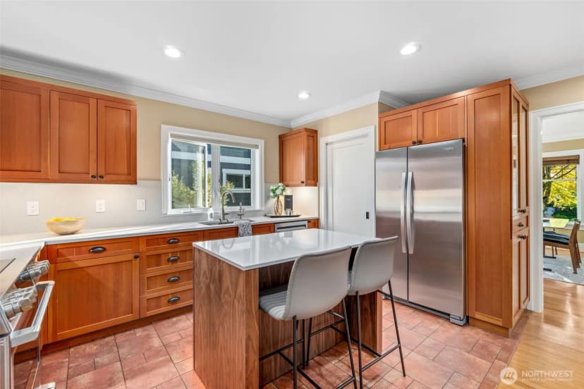 Property photo for 6516 31st Avenue Ne, Seattle photo 10
