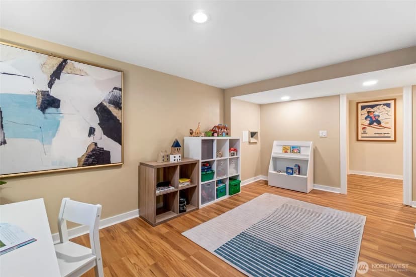 Property photo for 6516 31st Avenue Ne, Seattle photo 21