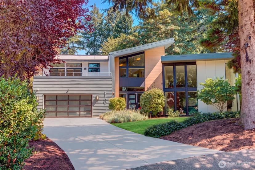 Property photo for 7560 86th Avenue Se, Mercer Island