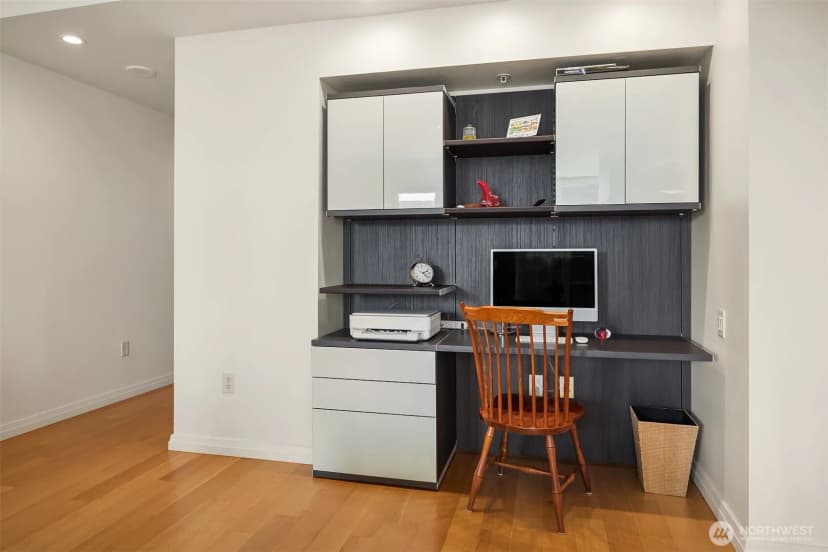 Property photo for 500 106th Avenue Ne #1313, Bellevue photo 16