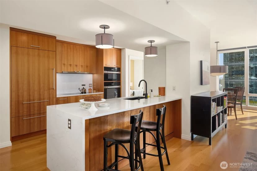 Property photo for 500 106th Avenue Ne #1313, Bellevue photo 5