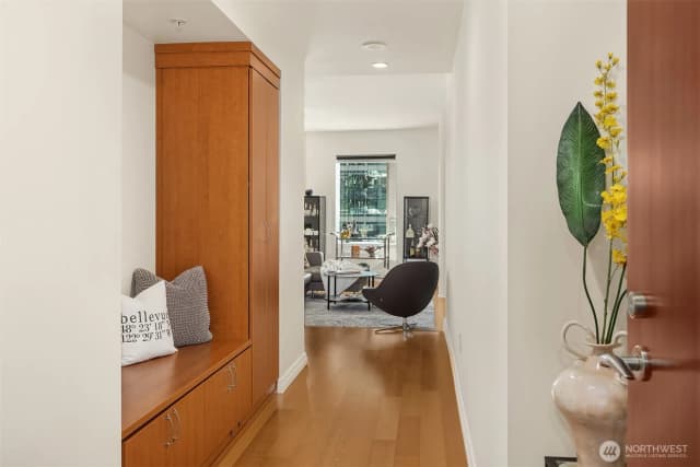 Property photo for 500 106th Avenue Ne #1313, Bellevue photo 2