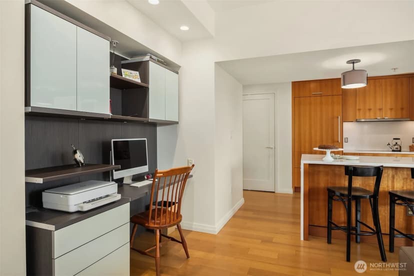 Property photo for 500 106th Avenue Ne #1313, Bellevue photo 17