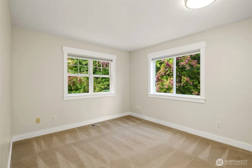 Property photo for 3516 224th Avenue Ne, Redmond photo 26