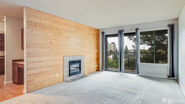 Property photo for 750 N 143rd Street #302, Seattle photo 4