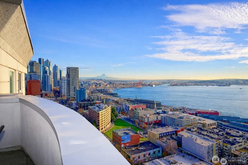 Property photo for 121 Vine Street #1702, Seattle photo 24