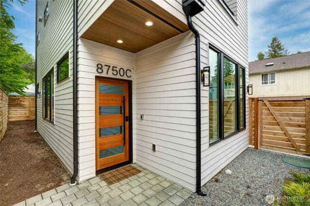 Property photo for 8750 13th Avenue Nw #c, Seattle photo 5