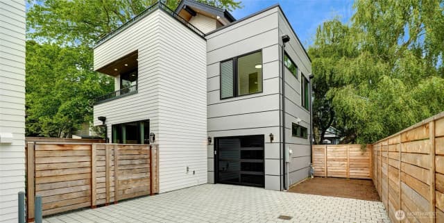 Property photo for 8750 13th Avenue Nw #c, Seattle photo 2